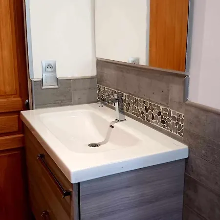 La Vendegeoise - Chaleureux 10p - Jardin- Piscine Ext Chauffee Partagee De Mai A Septembre 홈스테이